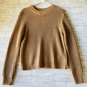 Forever 21 Camel Knit Sweater Size Medium